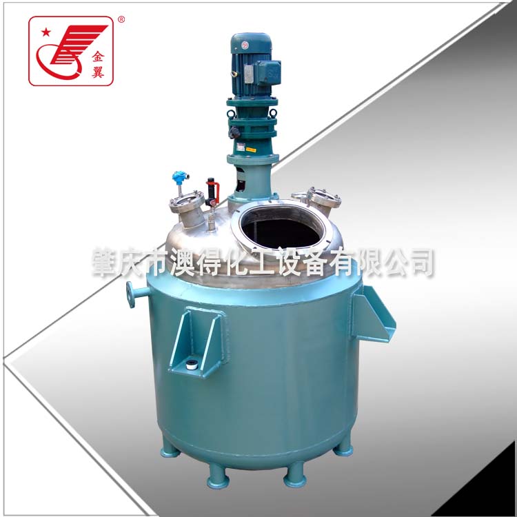 500L不鏽鋼電(dian)加熱反應釜