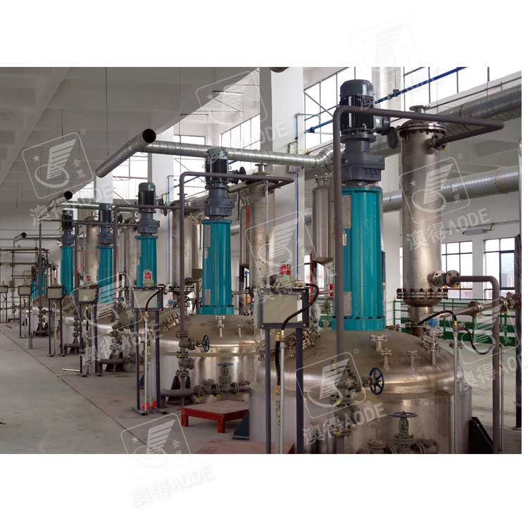 5000L不(bu)鏽鋼反應釜