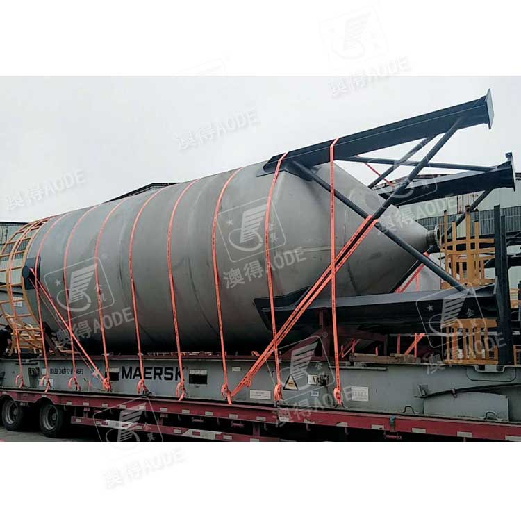 立(lì)式大型儲罐(guan)